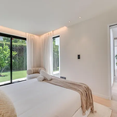 Villa Luxury 5 Bed - Heated Pool