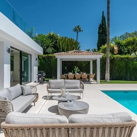 Villa Luxury 5 Bed - Heated Pool Marbella